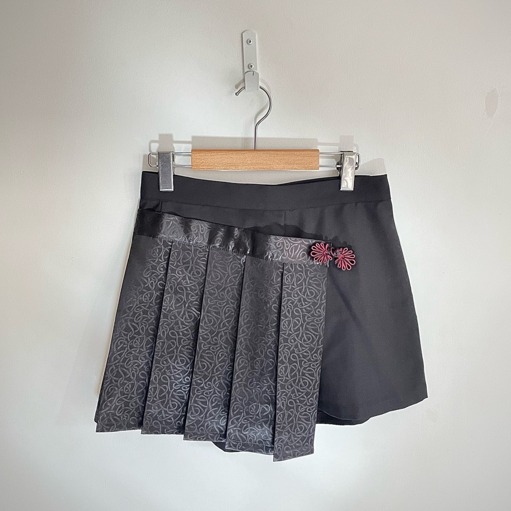 DOLLS KILL • BADEE skort skirt [ S - M ]